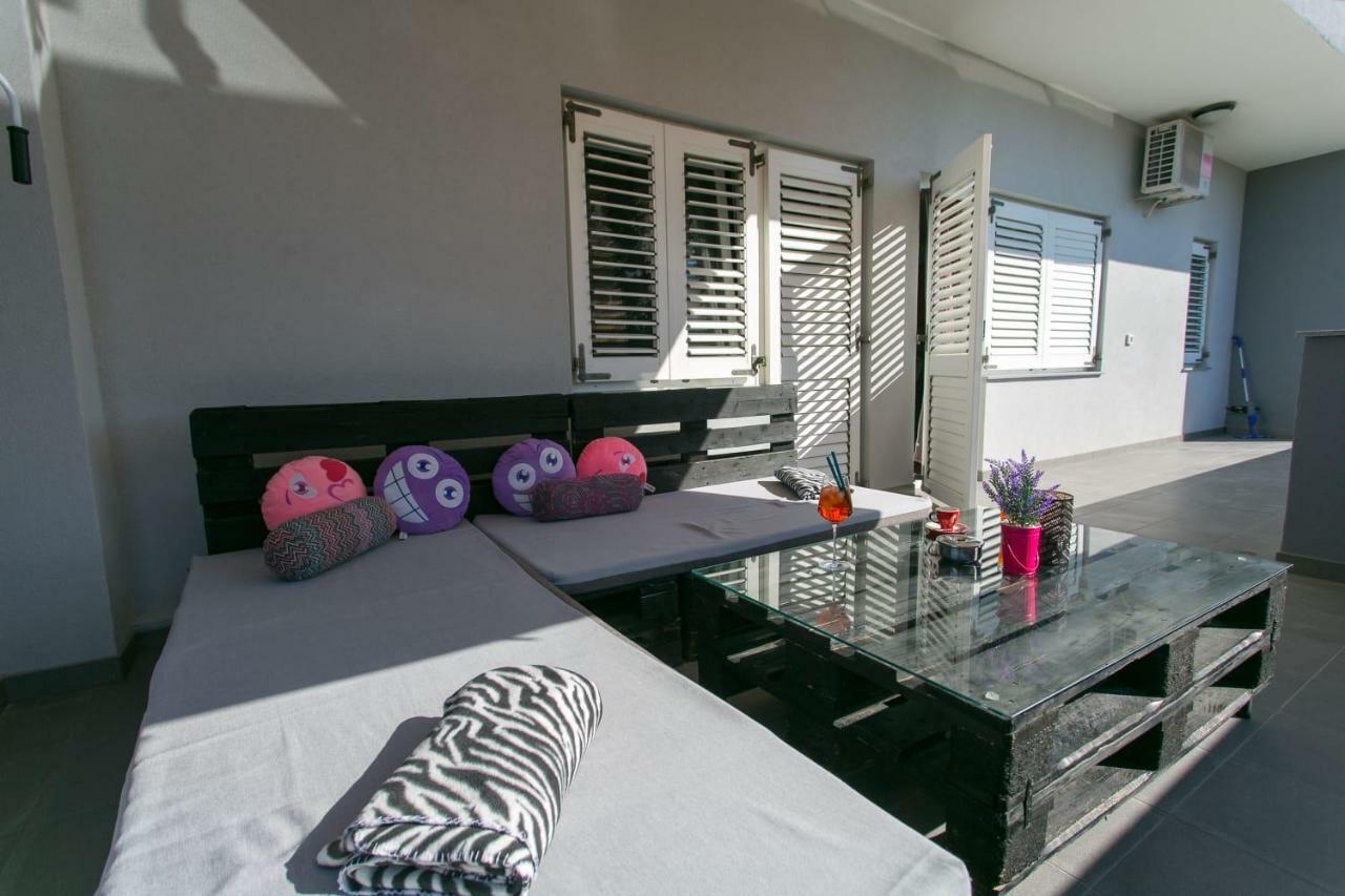 Ferienwohnung Apartman Antea Kaštel Stari Exterior foto