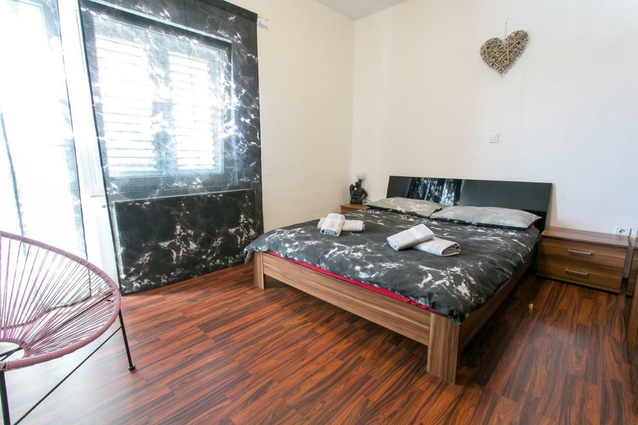 Ferienwohnung Apartman Antea Kaštel Stari Exterior foto