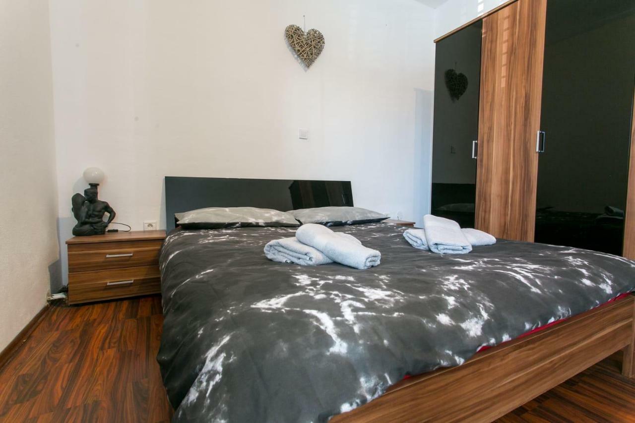 Ferienwohnung Apartman Antea Kaštel Stari Exterior foto