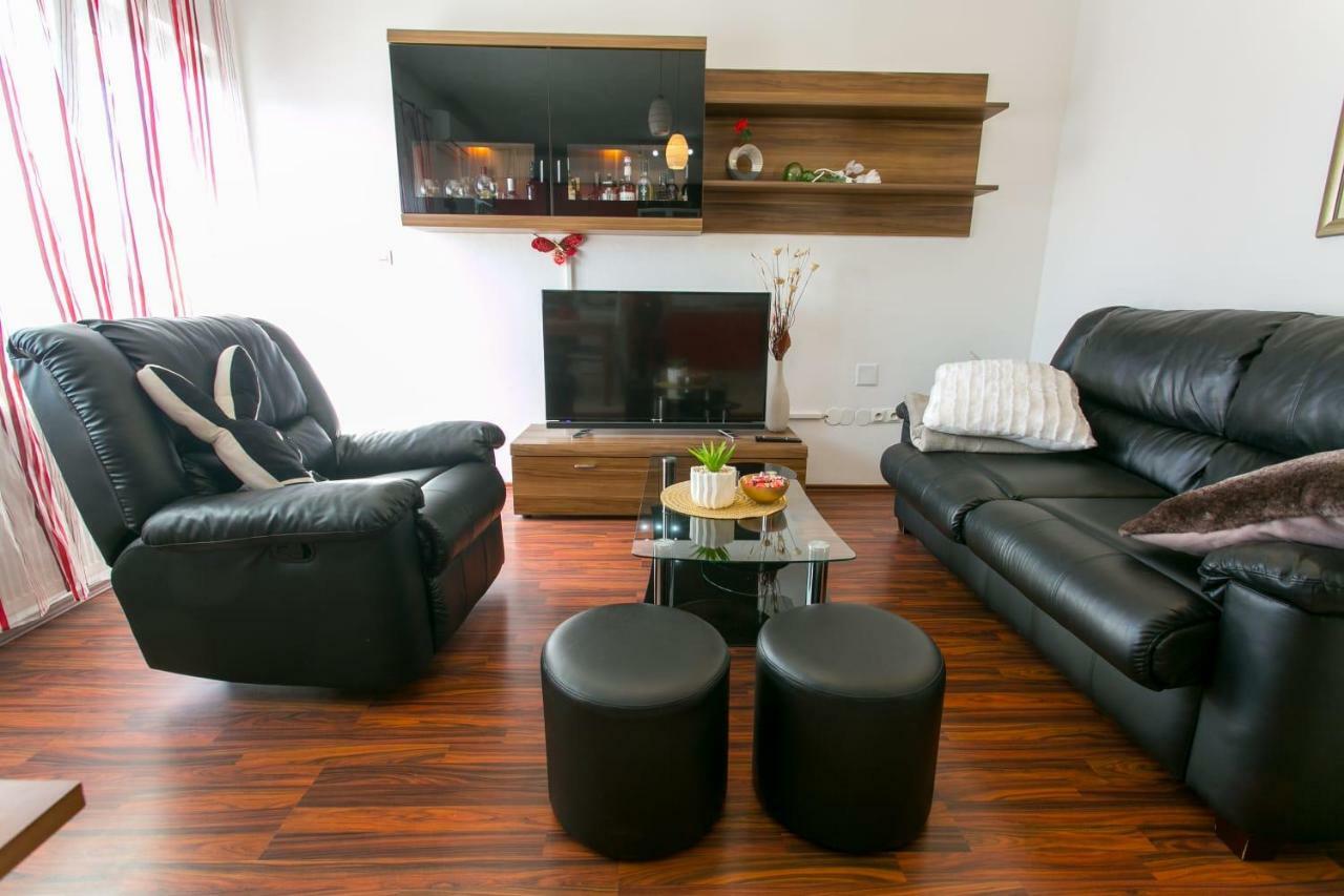 Ferienwohnung Apartman Antea Kaštel Stari Exterior foto