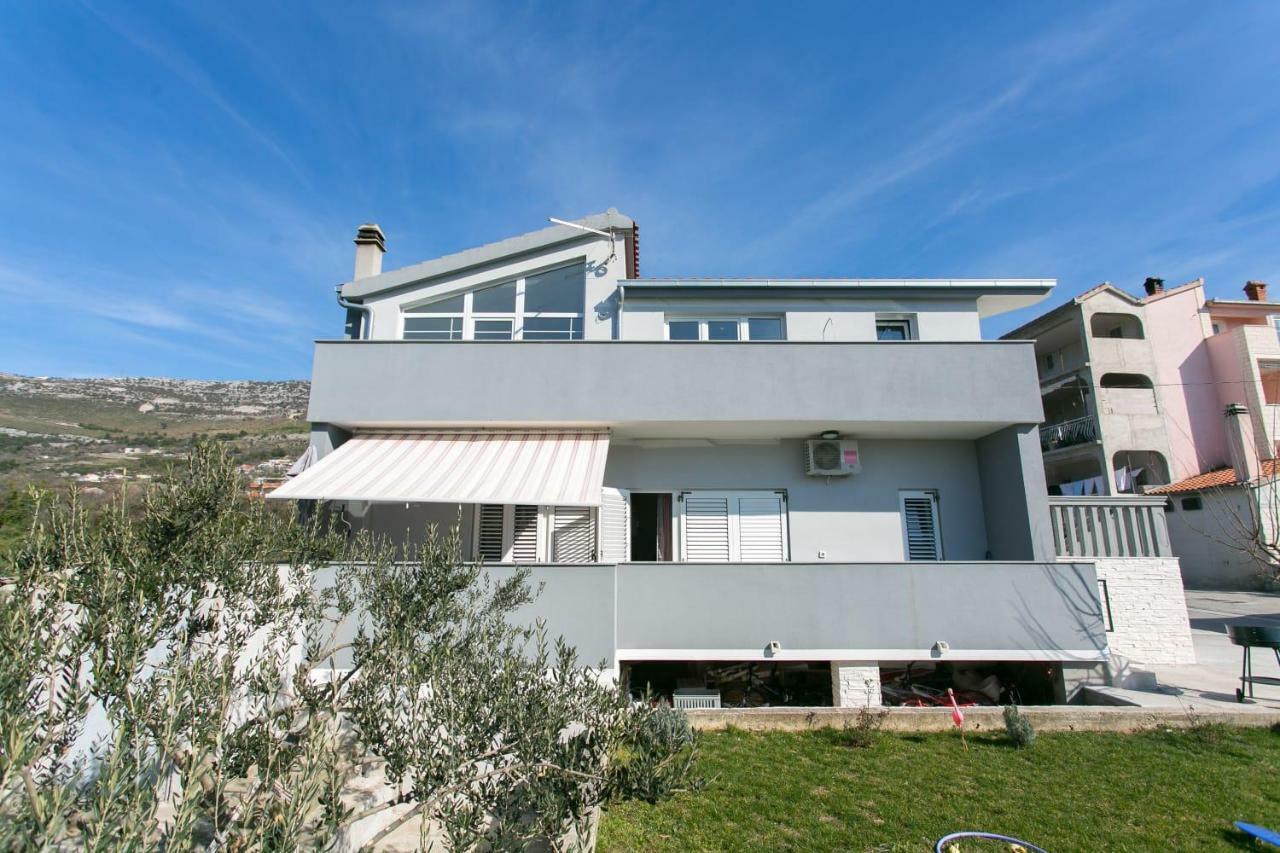 Ferienwohnung Apartman Antea Kaštel Stari Exterior foto