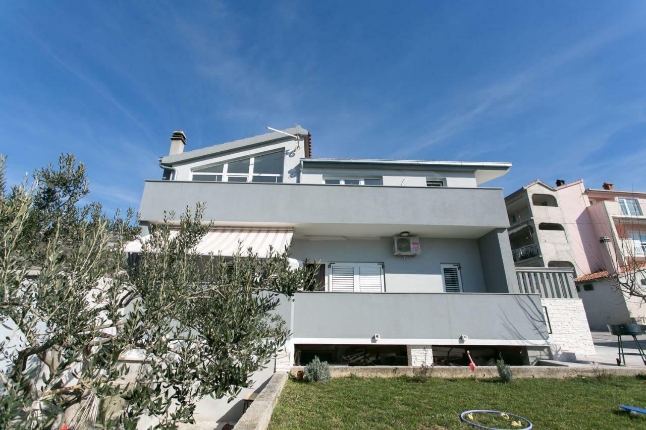 Ferienwohnung Apartman Antea Kaštel Stari Exterior foto